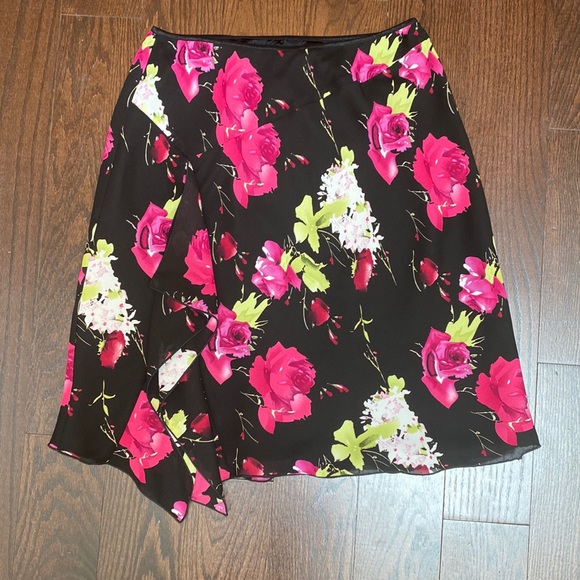 Perfect Vacation Skirt! Louben Feminine floral skirt - Picture 1 of 7